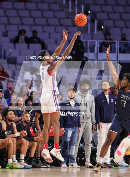 Thumbnail 1 in Sierra Canyon vs. Duncanville (Texas Thanksgiving Hoopfest) photogallery.