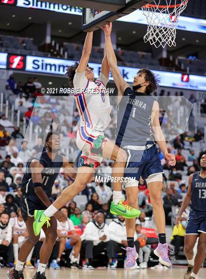 Thumbnail 3 in Sierra Canyon vs. Duncanville (Texas Thanksgiving Hoopfest) photogallery.