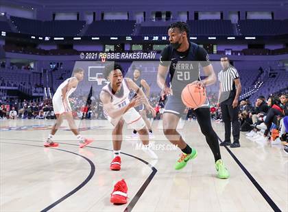 Thumbnail 2 in Sierra Canyon vs. Duncanville (Texas Thanksgiving Hoopfest) photogallery.