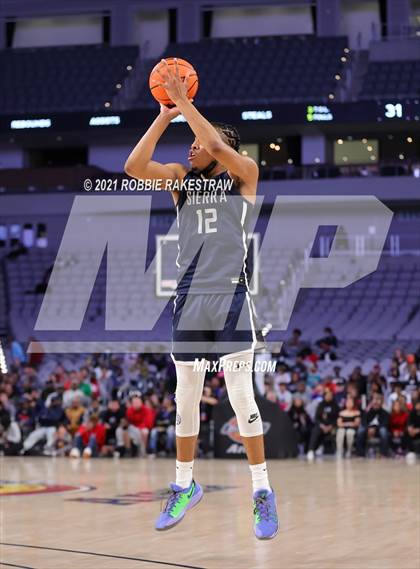 Thumbnail 2 in Sierra Canyon vs. Duncanville (Texas Thanksgiving Hoopfest) photogallery.