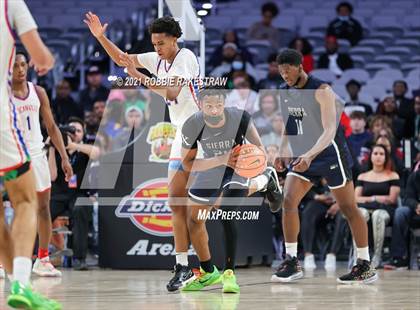Thumbnail 3 in Sierra Canyon vs. Duncanville (Texas Thanksgiving Hoopfest) photogallery.