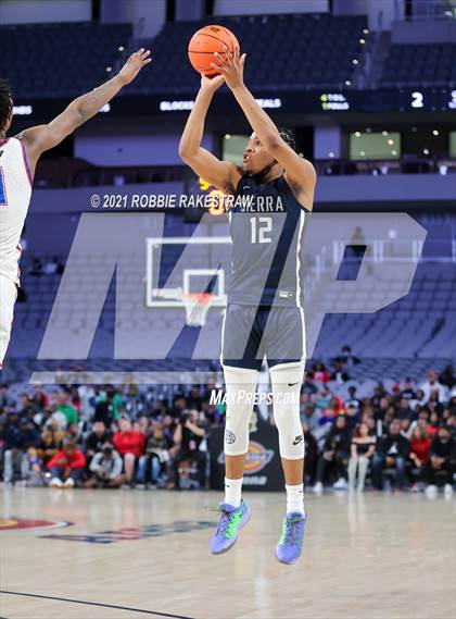 Thumbnail 1 in Sierra Canyon vs. Duncanville (Texas Thanksgiving Hoopfest) photogallery.