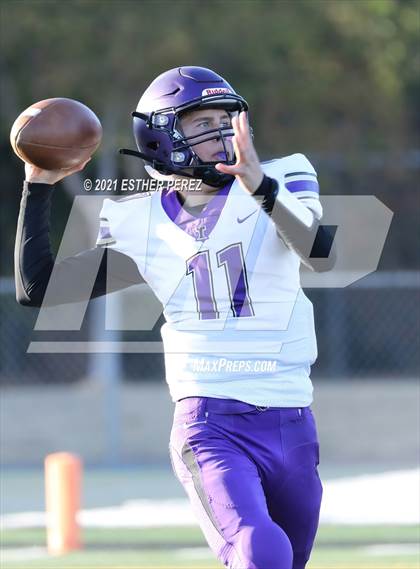 Thumbnail 3 in Tokay @ St. Mary's photogallery.