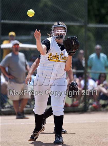 Thumbnail 3 in Pamlico County vs. East Surry (NCHSAA 1A Semifinal) photogallery.