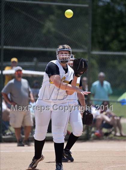 Thumbnail 1 in Pamlico County vs. East Surry (NCHSAA 1A Semifinal) photogallery.