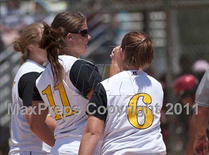 Thumbnail 1 in Pamlico County vs. East Surry (NCHSAA 1A Semifinal) photogallery.