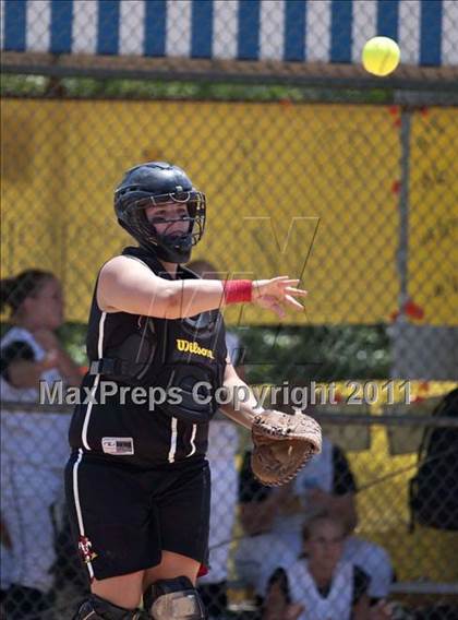Thumbnail 3 in Pamlico County vs. East Surry (NCHSAA 1A Semifinal) photogallery.