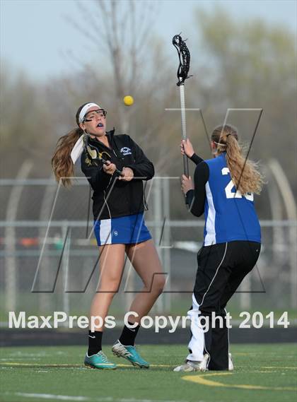 Thumbnail 1 in Lake Zurich @ Palatine photogallery.