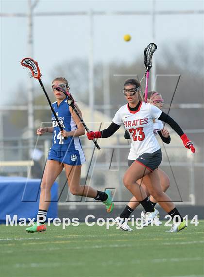 Thumbnail 3 in Lake Zurich @ Palatine photogallery.