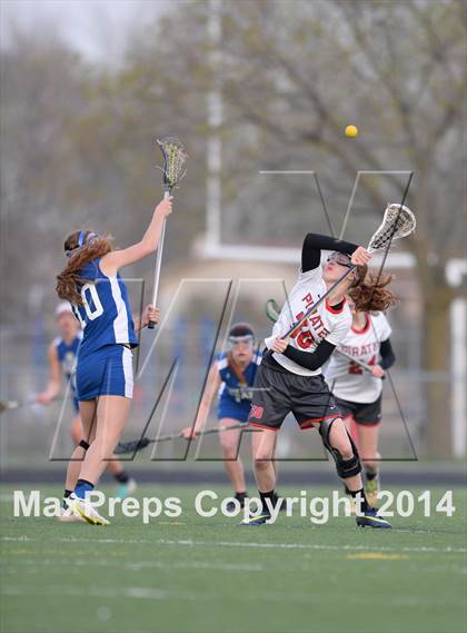Thumbnail 1 in Lake Zurich @ Palatine photogallery.