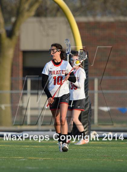 Thumbnail 1 in Lake Zurich @ Palatine photogallery.
