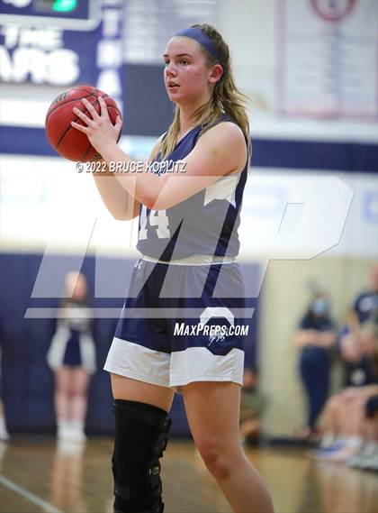 Thumbnail 2 in Randolph @ Chatham (NJSIAA Section 2 Group 3 Final) photogallery.