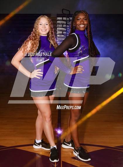 Thumbnail 3 in Desoto Central (Team and Individual) photogallery.