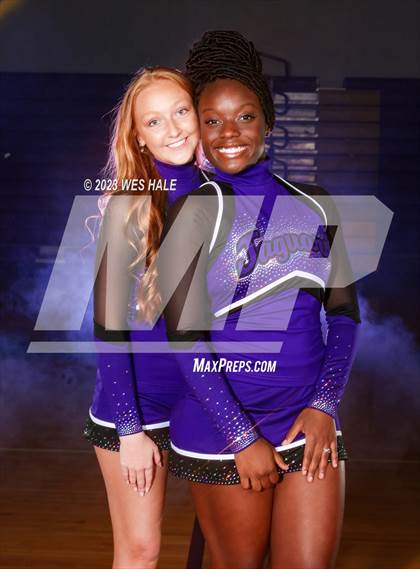 Thumbnail 1 in Desoto Central (Team and Individual) photogallery.