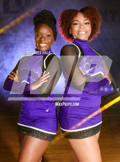 Thumbnail 1 in Desoto Central (Team and Individual) photogallery.