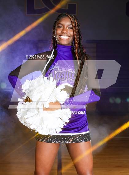 Thumbnail 1 in Desoto Central (Team and Individual) photogallery.
