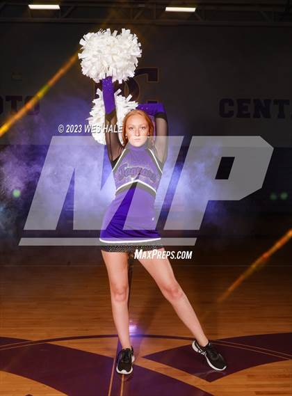 Thumbnail 1 in Desoto Central (Team and Individual) photogallery.