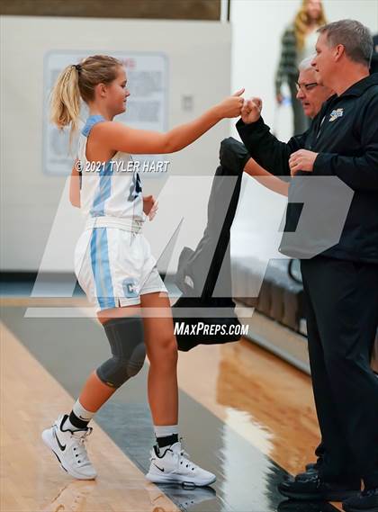 Thumbnail 3 in Triton Central @ Cascade photogallery.