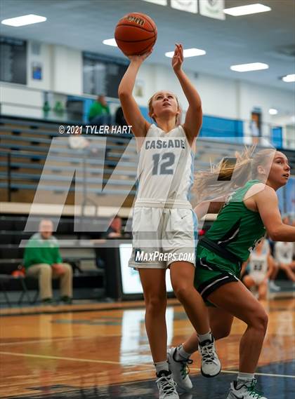 Thumbnail 1 in Triton Central @ Cascade photogallery.