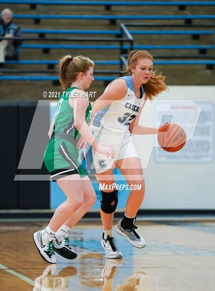 Thumbnail 1 in Triton Central @ Cascade photogallery.
