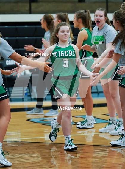 Thumbnail 1 in Triton Central @ Cascade photogallery.