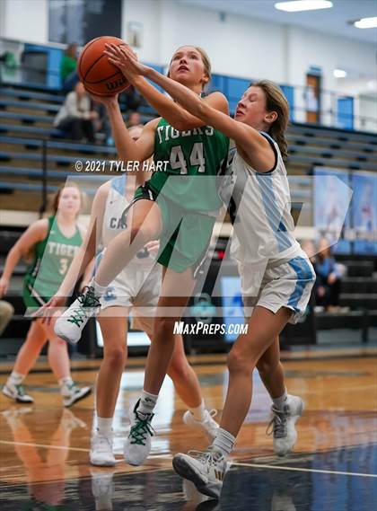 Thumbnail 1 in Triton Central @ Cascade photogallery.