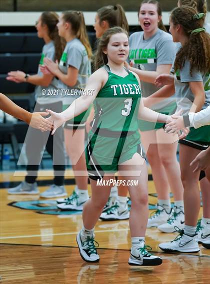Thumbnail 2 in Triton Central @ Cascade photogallery.