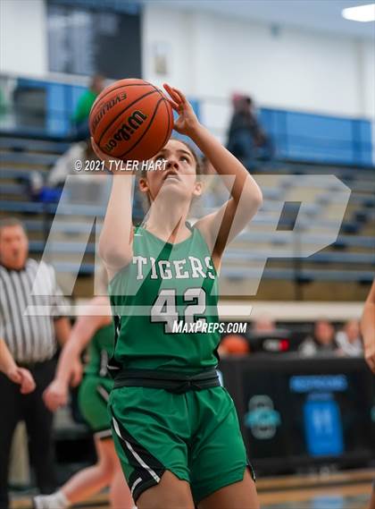 Thumbnail 2 in Triton Central @ Cascade photogallery.