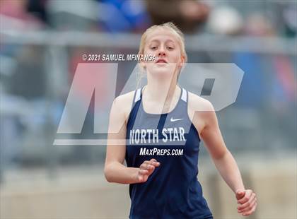 Thumbnail 2 in Harold Scott Invitational (200 Meter) photogallery.
