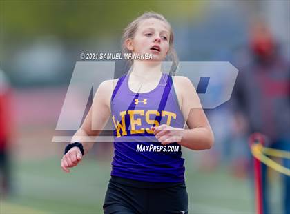 Thumbnail 1 in Harold Scott Invitational (200 Meter) photogallery.