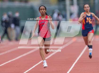 Thumbnail 3 in Harold Scott Invitational (200 Meter) photogallery.
