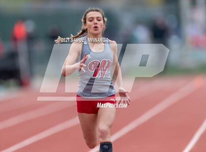 Thumbnail 3 in Harold Scott Invitational (200 Meter) photogallery.