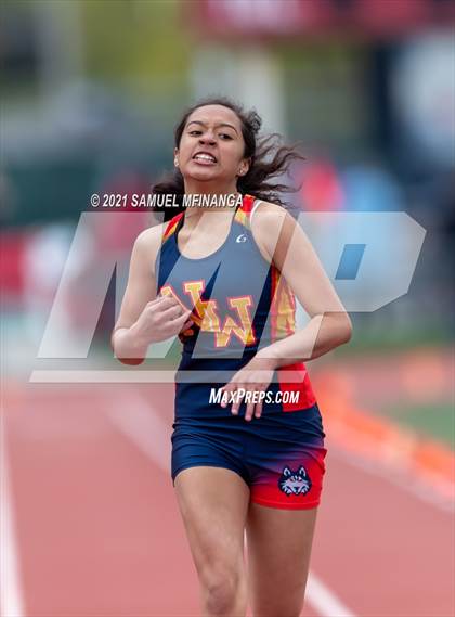Thumbnail 2 in Harold Scott Invitational (200 Meter) photogallery.