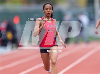 Thumbnail 3 in Harold Scott Invitational (200 Meter) photogallery.