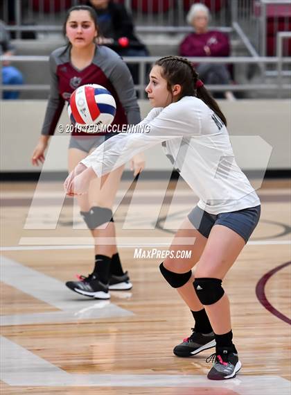 Thumbnail 2 in Farmington @ Morrilton (AAA 4A Quarterfinal Playoff) photogallery.