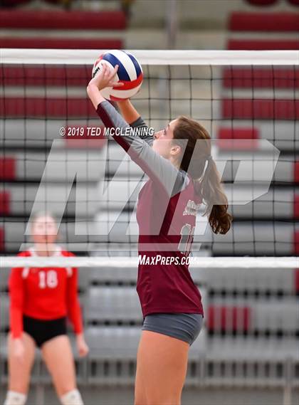 Thumbnail 3 in Farmington @ Morrilton (AAA 4A Quarterfinal Playoff) photogallery.