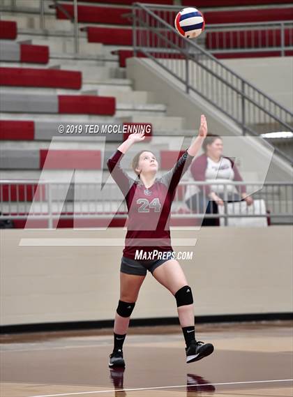 Thumbnail 3 in Farmington @ Morrilton (AAA 4A Quarterfinal Playoff) photogallery.