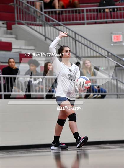 Thumbnail 3 in Farmington @ Morrilton (AAA 4A Quarterfinal Playoff) photogallery.