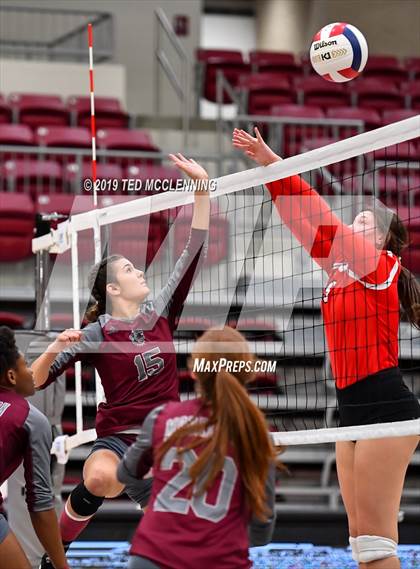 Thumbnail 2 in Farmington @ Morrilton (AAA 4A Quarterfinal Playoff) photogallery.