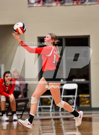 Thumbnail 1 in Farmington @ Morrilton (AAA 4A Quarterfinal Playoff) photogallery.