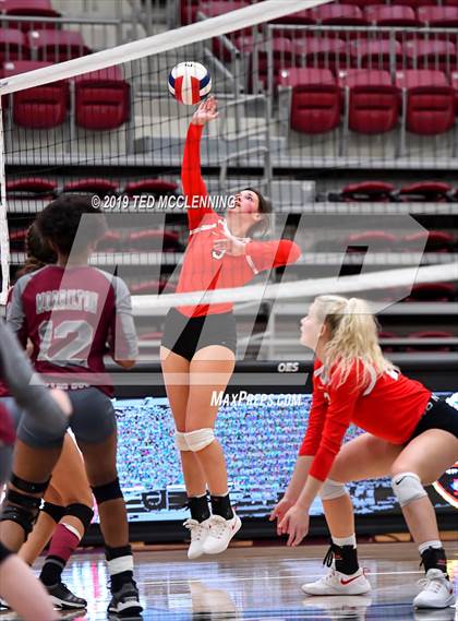 Thumbnail 1 in Farmington @ Morrilton (AAA 4A Quarterfinal Playoff) photogallery.