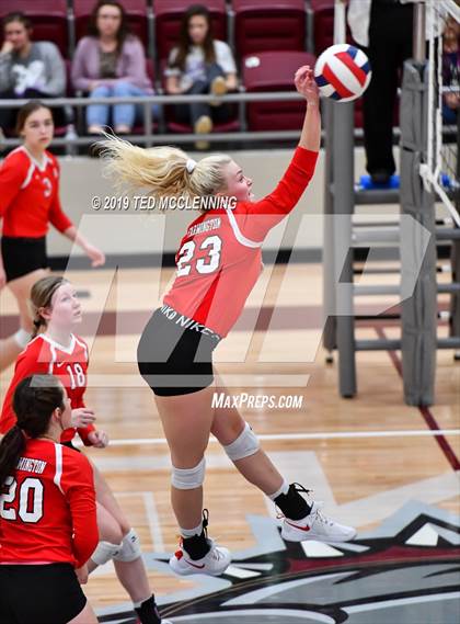 Thumbnail 2 in Farmington @ Morrilton (AAA 4A Quarterfinal Playoff) photogallery.