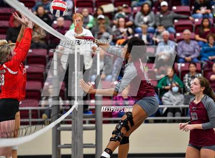 Thumbnail 1 in Farmington @ Morrilton (AAA 4A Quarterfinal Playoff) photogallery.