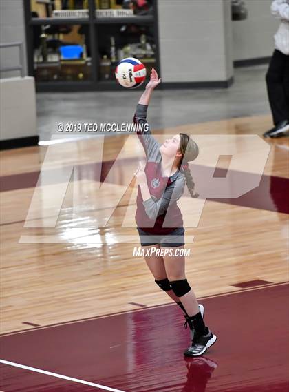Thumbnail 3 in Farmington @ Morrilton (AAA 4A Quarterfinal Playoff) photogallery.