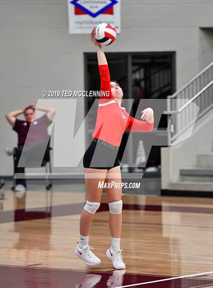Thumbnail 3 in Farmington @ Morrilton (AAA 4A Quarterfinal Playoff) photogallery.