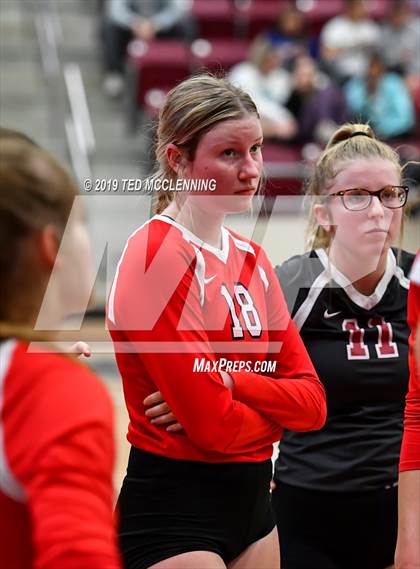 Thumbnail 3 in Farmington @ Morrilton (AAA 4A Quarterfinal Playoff) photogallery.