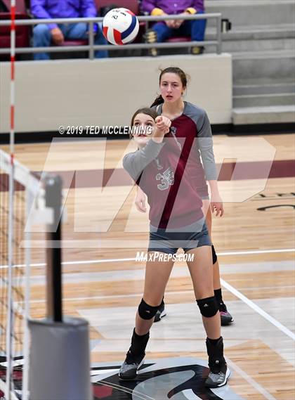 Thumbnail 2 in Farmington @ Morrilton (AAA 4A Quarterfinal Playoff) photogallery.