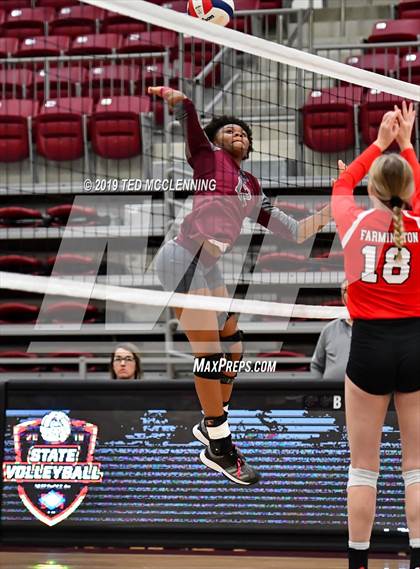 Thumbnail 3 in Farmington @ Morrilton (AAA 4A Quarterfinal Playoff) photogallery.