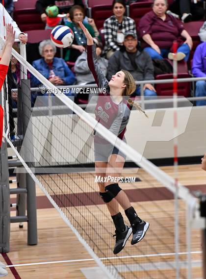Thumbnail 3 in Farmington @ Morrilton (AAA 4A Quarterfinal Playoff) photogallery.