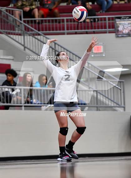 Thumbnail 2 in Farmington @ Morrilton (AAA 4A Quarterfinal Playoff) photogallery.